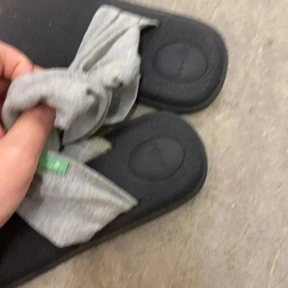 Sanuk  sandals - Picture 3 of 5